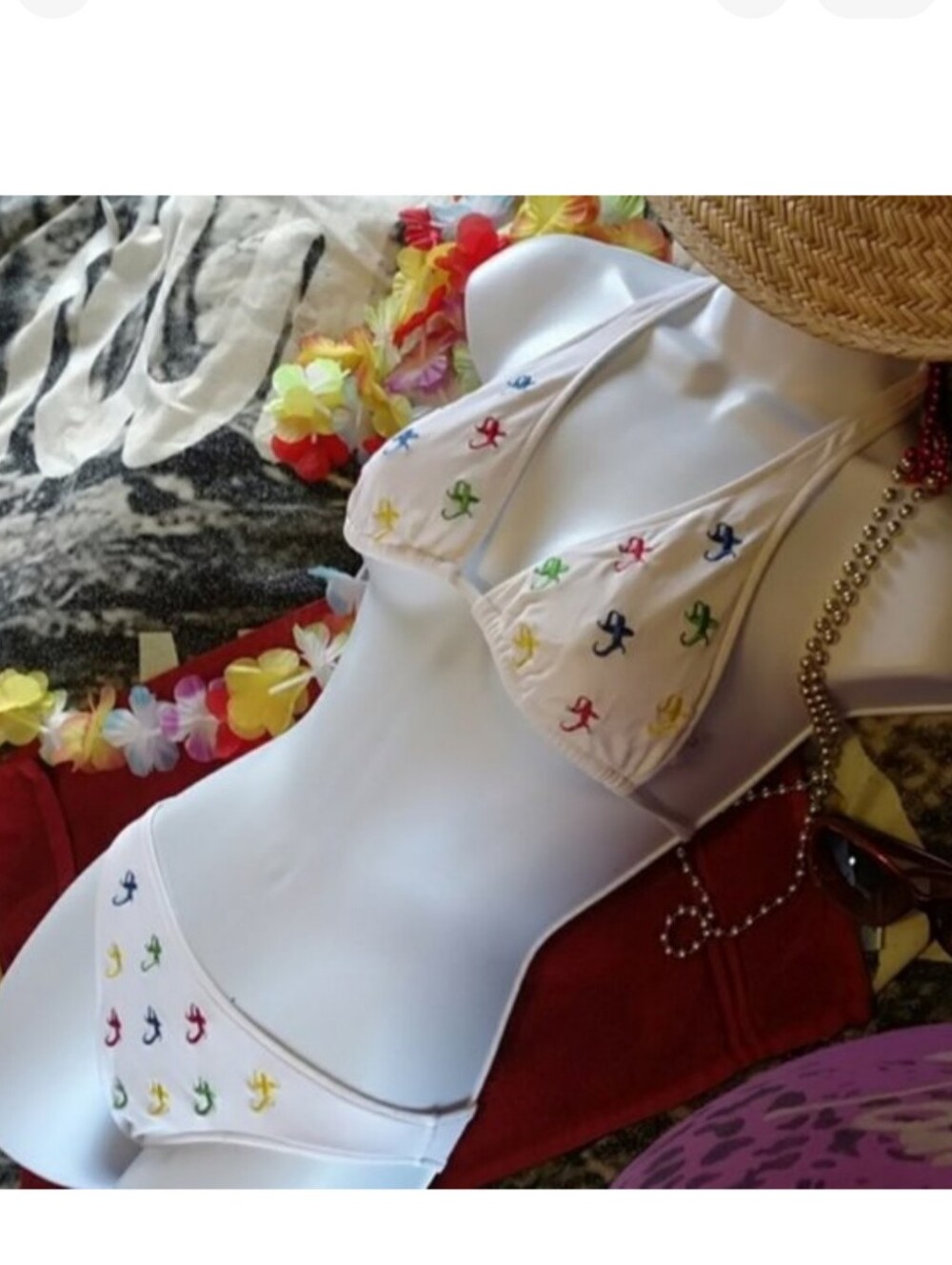 Smart + Sexy White Embroidered Bikini Sz. Medium